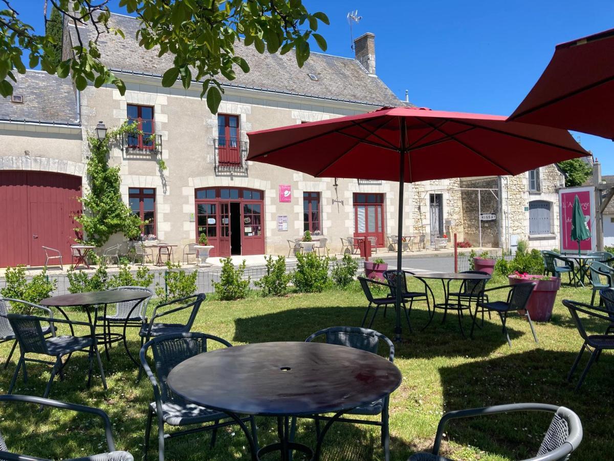 Logis Auberge De Crissay Kültér fotó