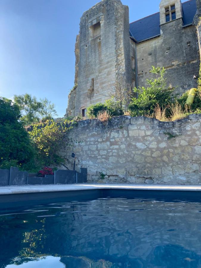 Logis Auberge De Crissay Kültér fotó