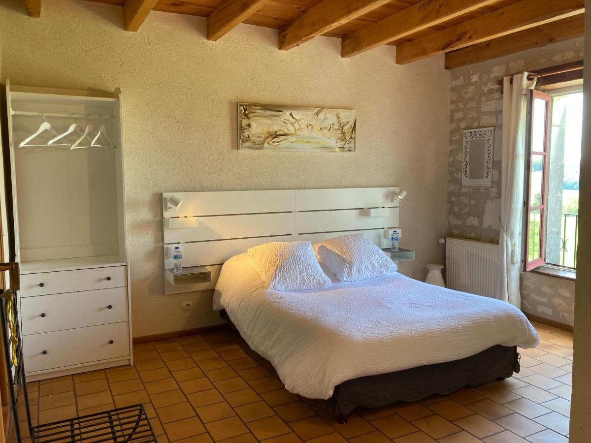 Logis Auberge De Crissay Kültér fotó
