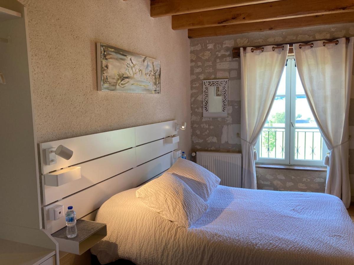 Logis Auberge De Crissay Kültér fotó