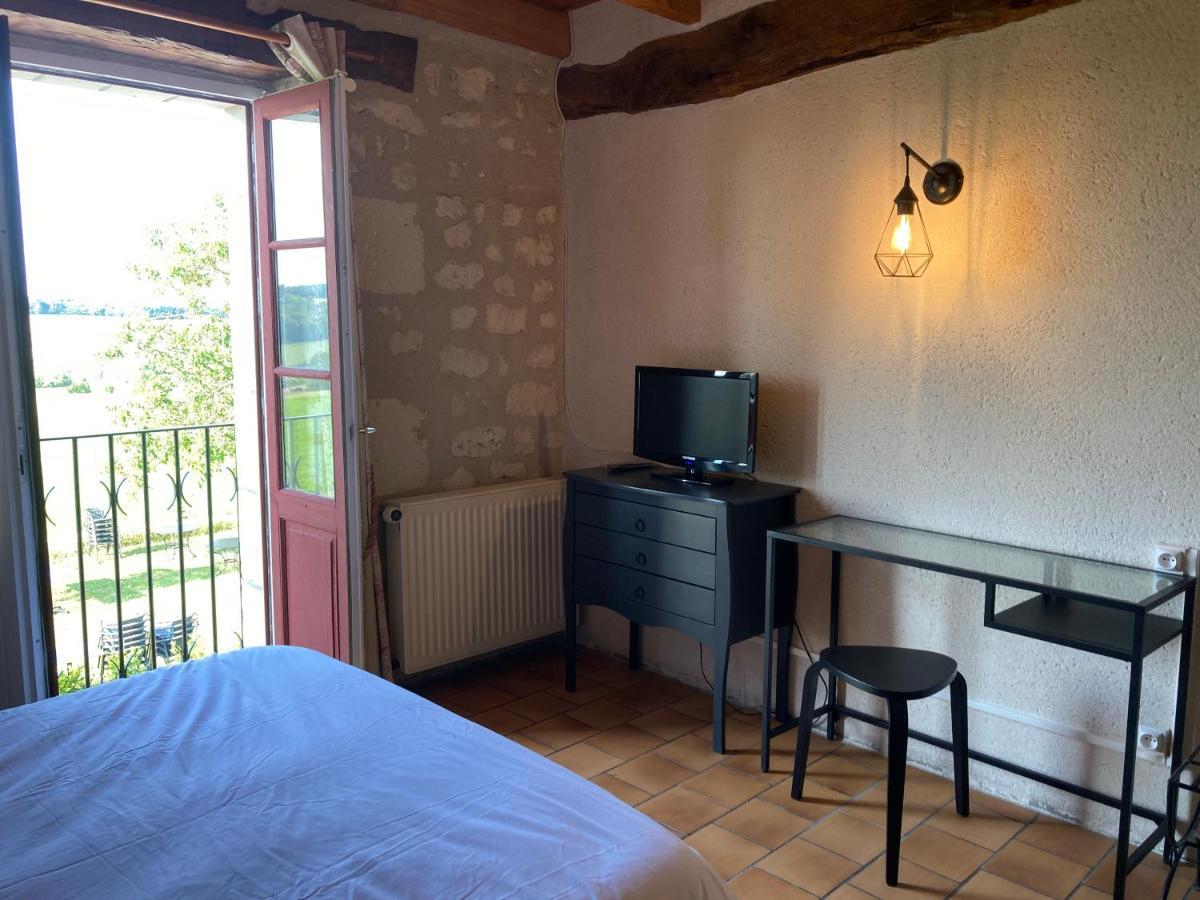 Logis Auberge De Crissay Kültér fotó