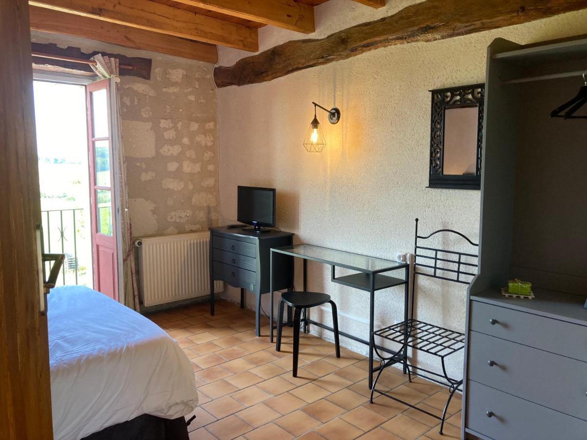 Logis Auberge De Crissay Kültér fotó